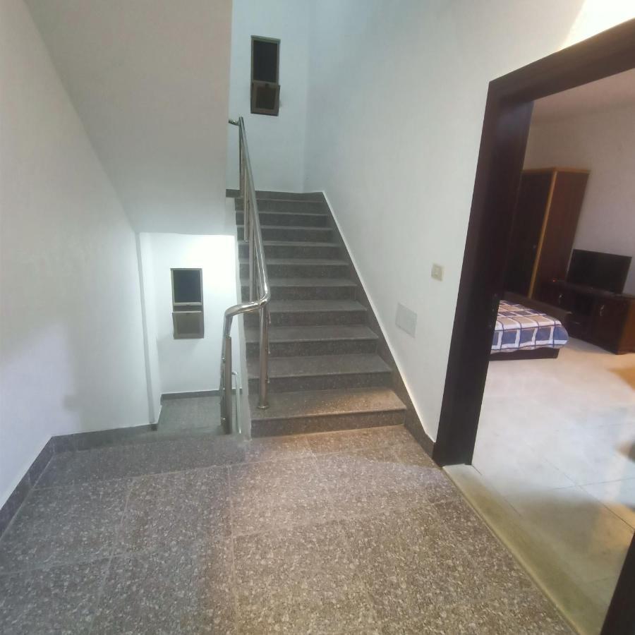 Red Rose City Apartment Wadi Musa Exterior foto