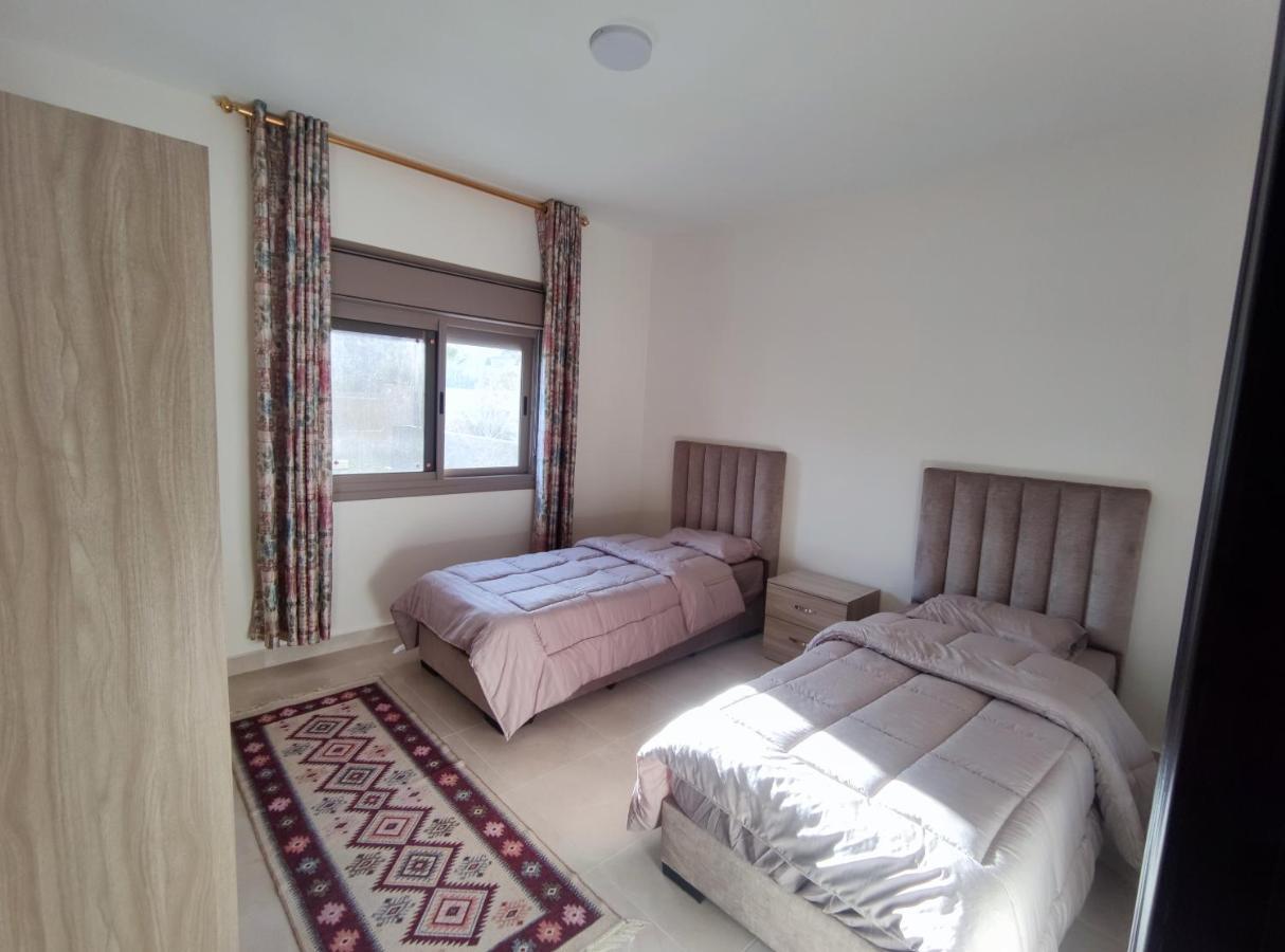 Red Rose City Apartment Wadi Musa Exterior foto